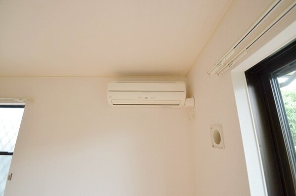 エテルノ ブリ-ズ Iの物件内観写真